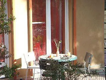 Отель Parc Azur - Toulon 2*